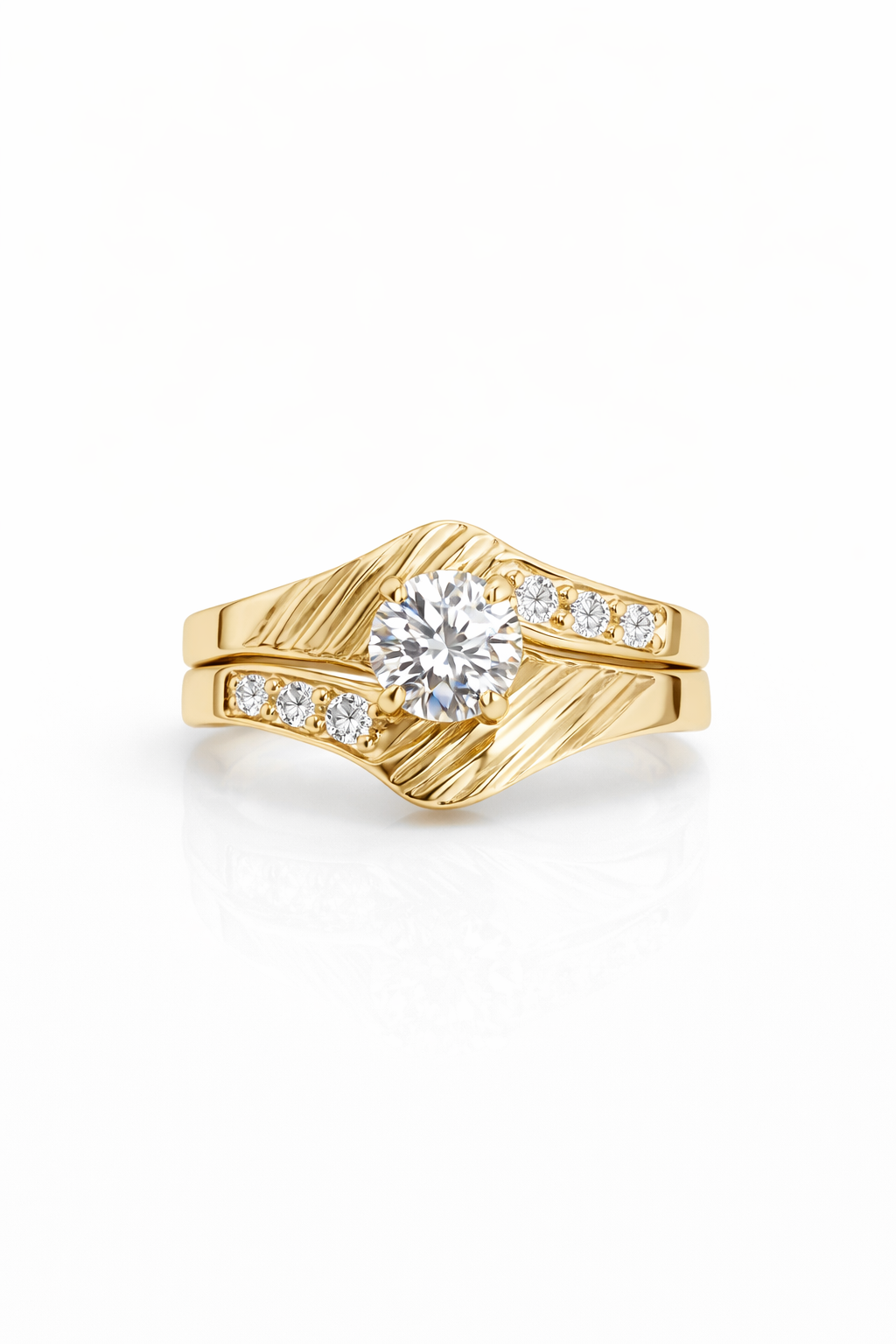 Luna Clásica – Anillo en Oro 14K